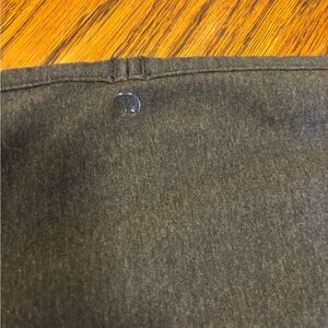 lululemon athletica women’s’ dark gray Shaw